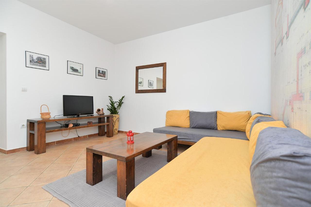 House Dragan 1231 Villa Póla Kültér fotó