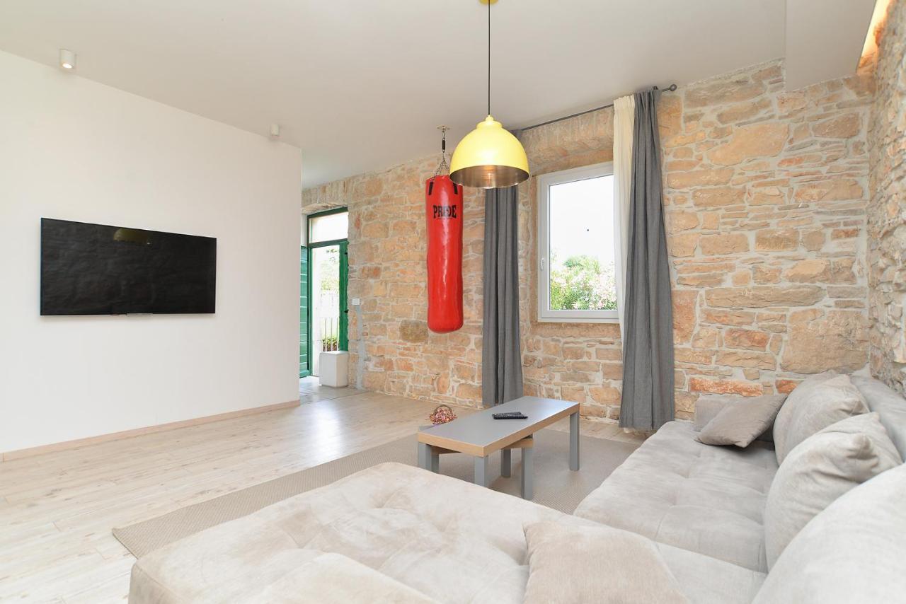 House Dragan 1231 Villa Póla Kültér fotó