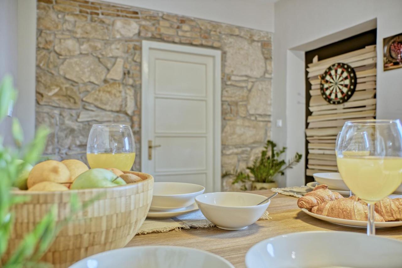 House Dragan 1231 Villa Póla Kültér fotó