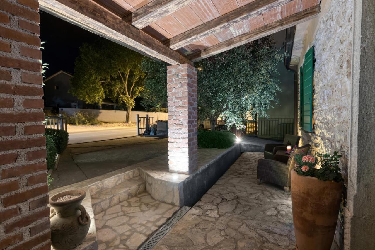 House Dragan 1231 Villa Póla Kültér fotó